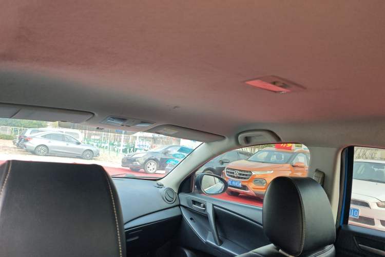 Used Mazda Mazda 3 2015 Sedan 1.6L Manual Comfort Model
