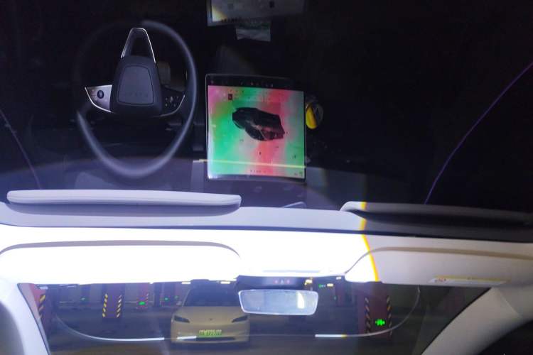 Used Tesla Model 3 2023 Rear-Wheel-Drive Version
