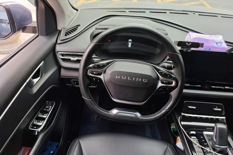 Used Wuling Victory 2020 1.5T CVT Flagship Edition
