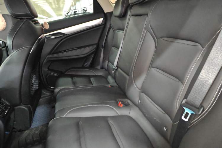 Used Geely Auto Monjaro New Energy 2019 400T YAOXINGZHE Pure Electric Range 80 KM