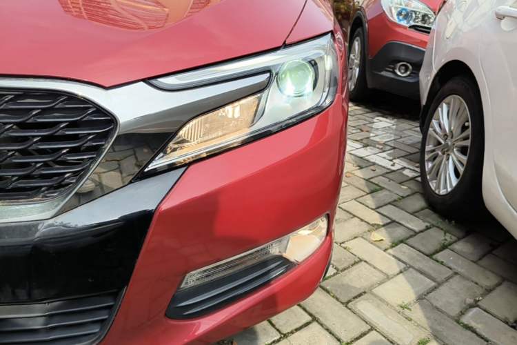 Used DS 5LS 2014 1.6T Elegant Version THP160 Left Front Headlight