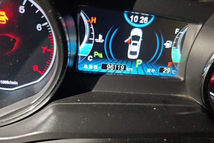 Used BYD G5 2014 1.5TID Automatic Prestige Model