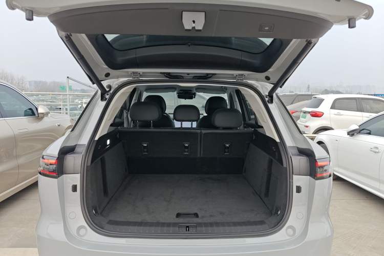 Used Chery Fengyun T9 2024 120 Long-Range Luxury Version 5 Seats Ternary Lithium