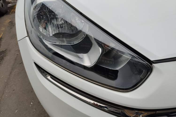 Used Kia KX3 2015 1.6L Automatic Two-Wheel Drive DLX
