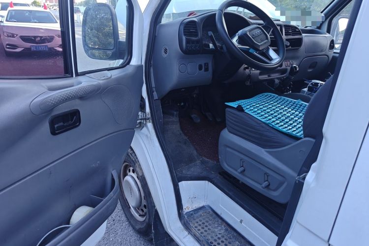 Used JMC Transit 2019 2.8T Commercial Version Intelligent Automatic Transmission Long Wheelbase Mid-Height 6-Seater Rear Single Tire China VI Emission Standard JX493

