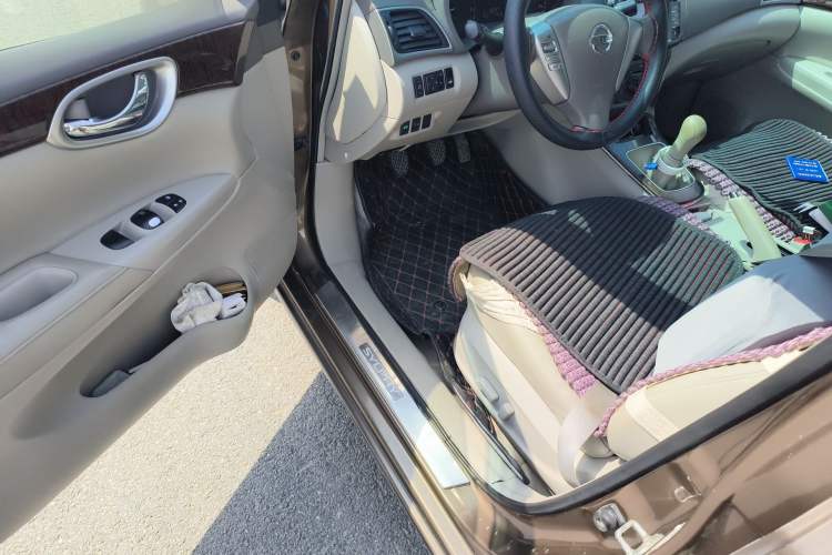 Used Nissan Sylphy 2012 1.6 XL Manual Luxury Edition Driver Seat