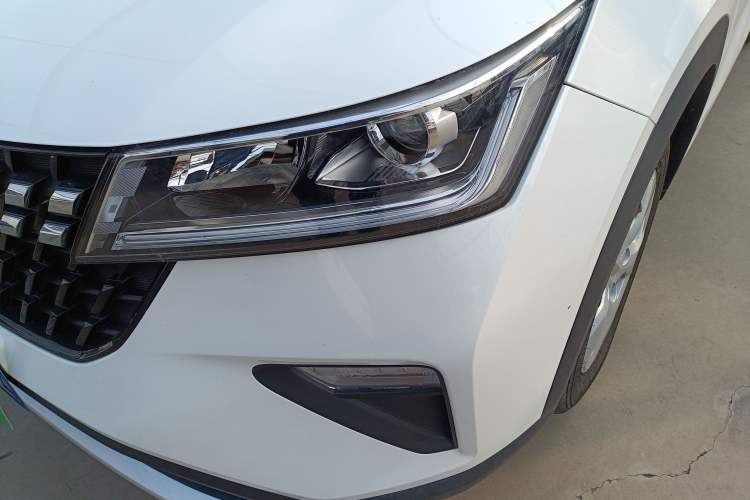 Used Wuling Alvez 2022 1.5L Manual Free-Style Model