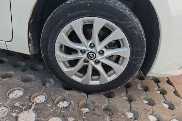 Used Nissan Sylphy 2016 1.6XV CVT Smart Enjoyment Version Right Front Wheel Hub