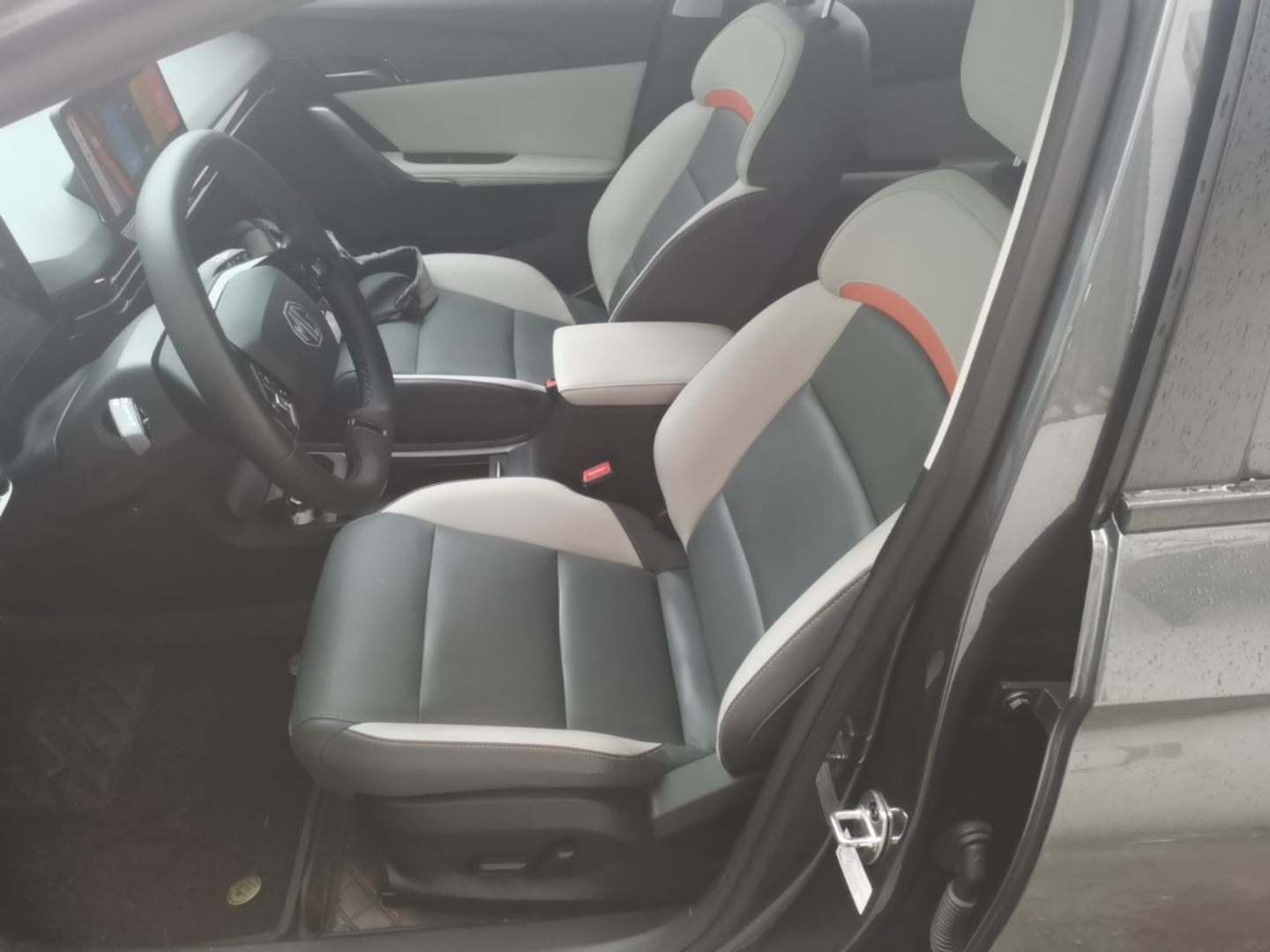 MG 4 EV 2023 415 km Range Sea-Faring Champion Edition — снимка 17