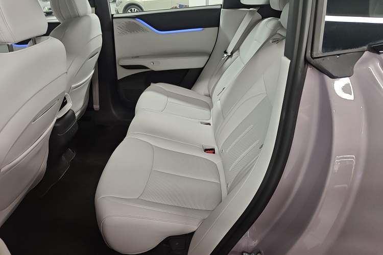 Used XPeng G6 2025 625 Long-Range Max Flagship Edition