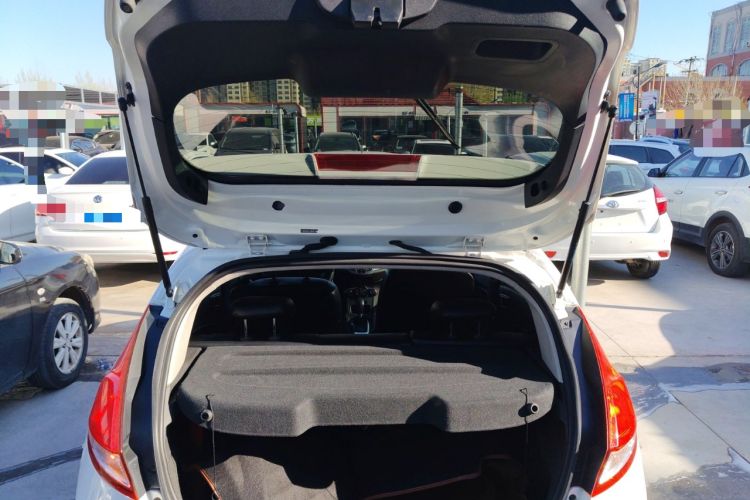 Used Ford Fiesta 2013 Hatchback 1.5L Automatic Fashion Edition Trunk