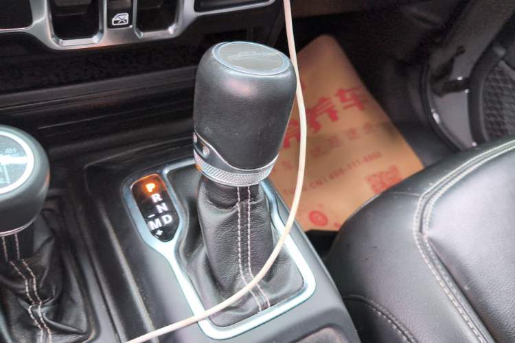 Used Jeep Gladiator 2022 3.6L Pioneer Edition Gear Lever