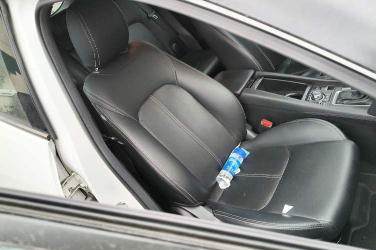 Used Mazda CX-4 2020 2.0L Automatic Two-Wheel Drive Blue Sky Dynamic Edition
