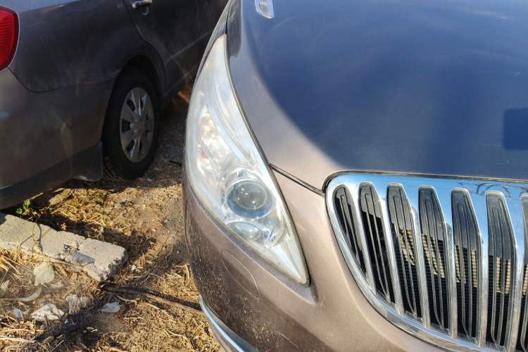 Used Buick GL8 2011 3.0L GT Luxury Business Haoya Edition
