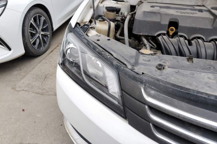 Used Geely Auto Emgrand 2015 Sedan 1.5L Manual - Top Trim Level
