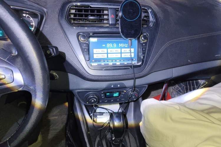 Used Ford Escort 2015 1.5L Automatic Fashion Model
