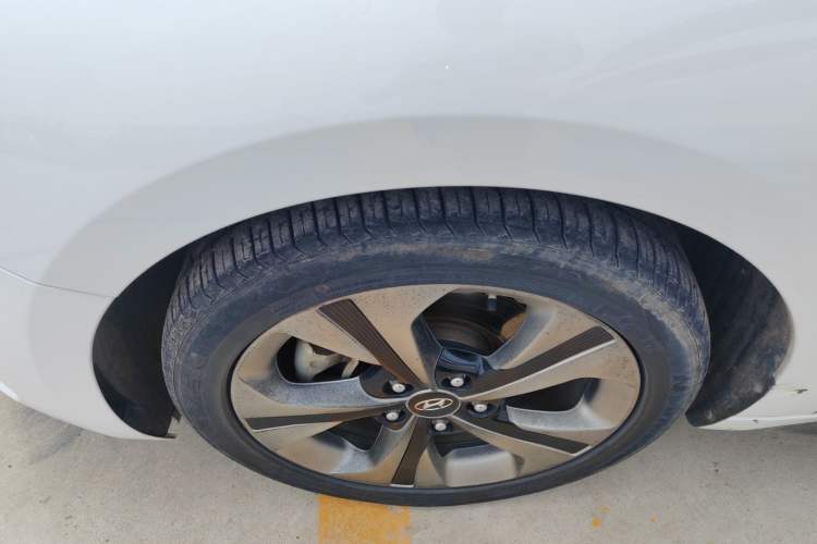 Used Hyundai Lafesta 2019 280TGDi Smart Speed Version China VI Standard Exterior 4