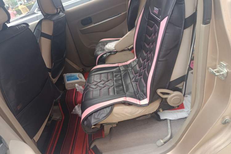 Used Wuling Hongguang 2014 1.2L Standard Model China IV