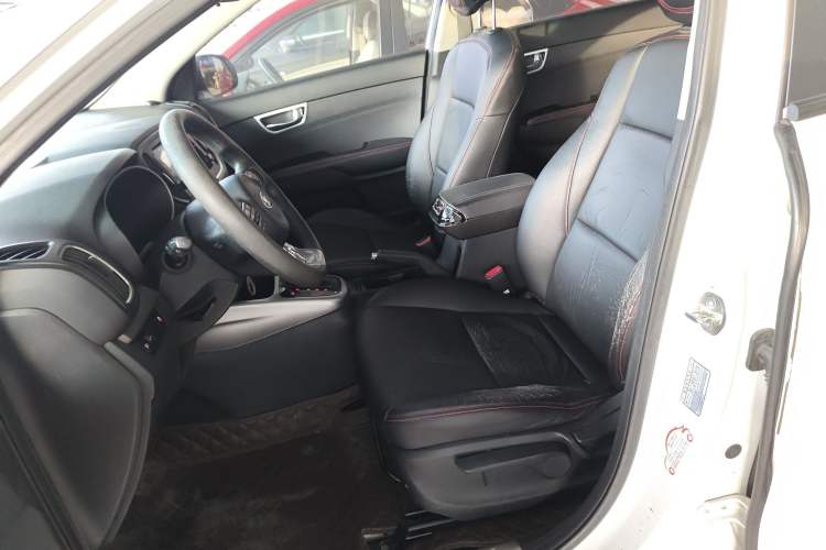 Used Kia KX3 2015 1.6L Automatic Two-Wheel Drive GLS