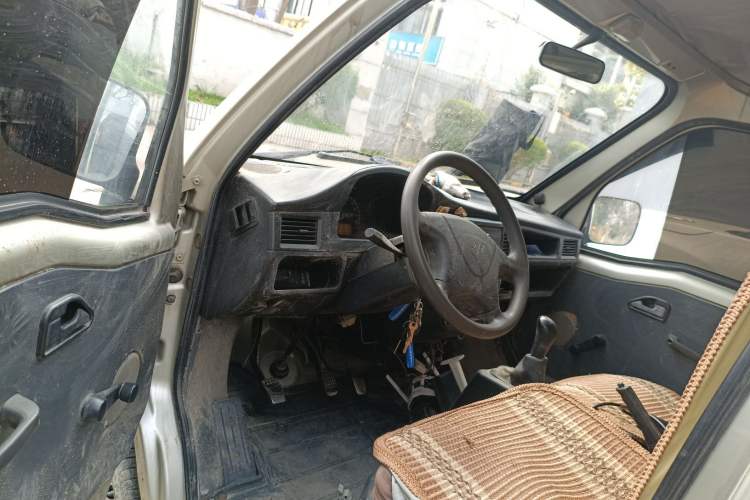 Used Wuling Zhiguang 2013 1.0L Practical Version