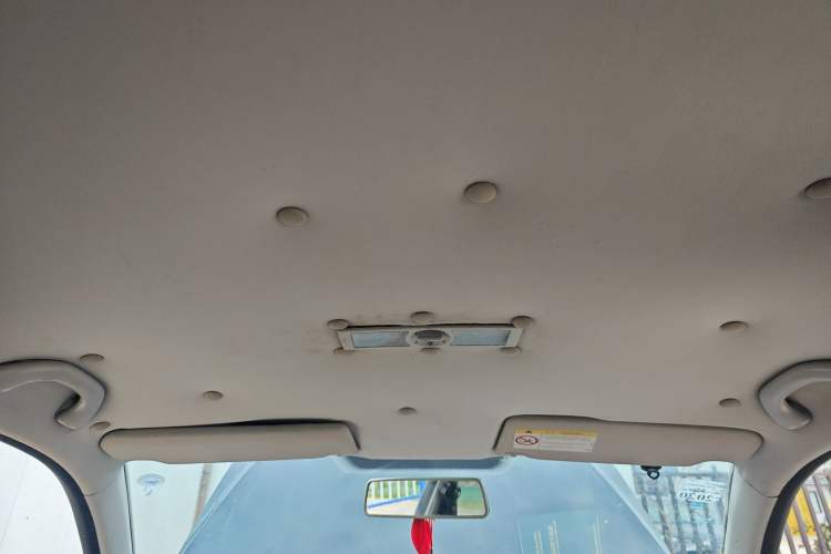 Used Volkswagen Lavida 2013 Revised Classic 1.6L Automatic Fashion Edition Headliner