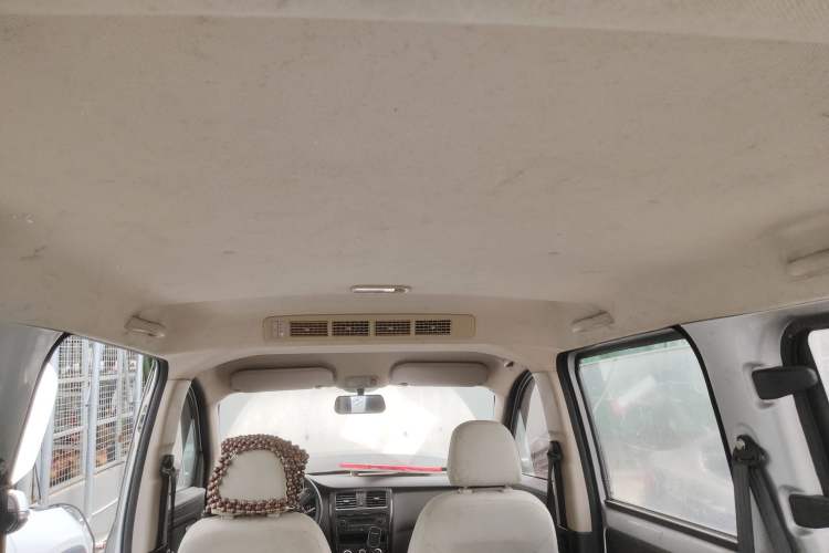 Used Wuling Rongguang V 2016 1.2L Standard Version