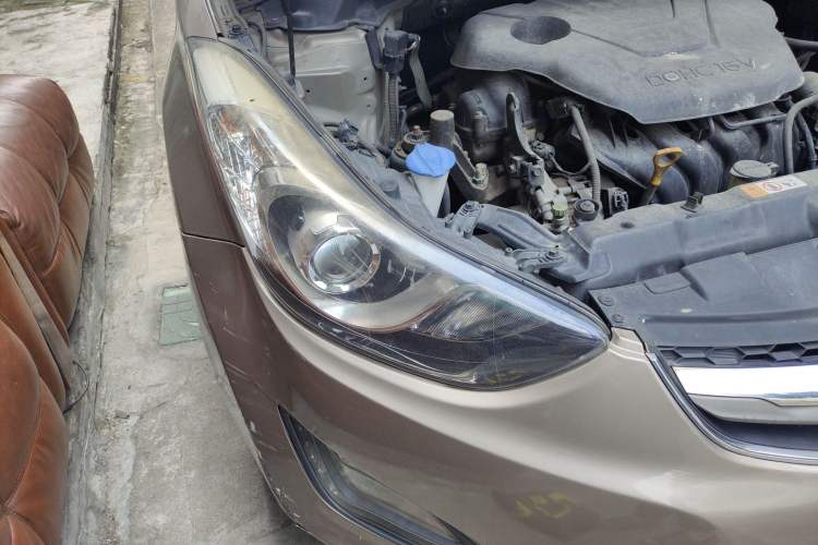 Used Hyundai Elantra (5th Generation / Langdong) 2015 1.6L Automatic Luxury Model
