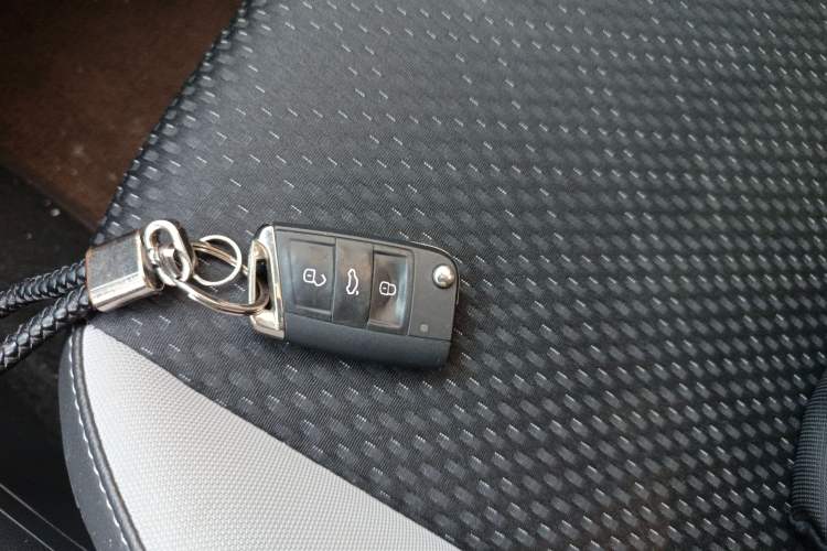 Used Volkswagen Tacqua 2023 200TSI DSG Joy-Connect Edition Interior 1