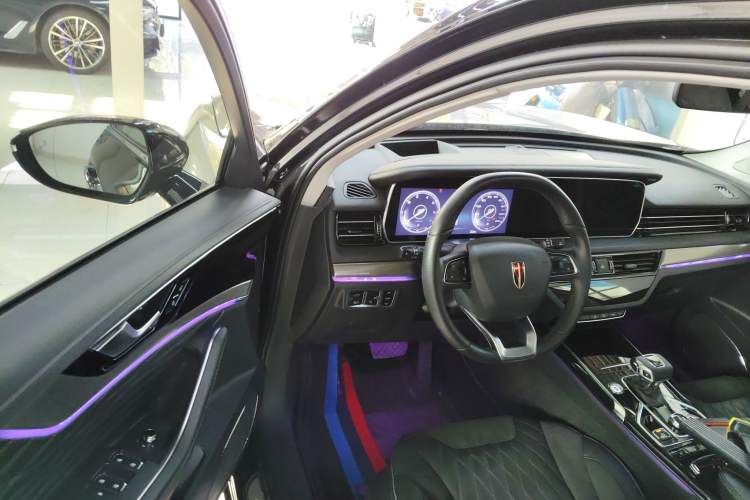 Used Hongqi HS5 2022 Revised Version 2.0T Smart Connect Flagship Edition
