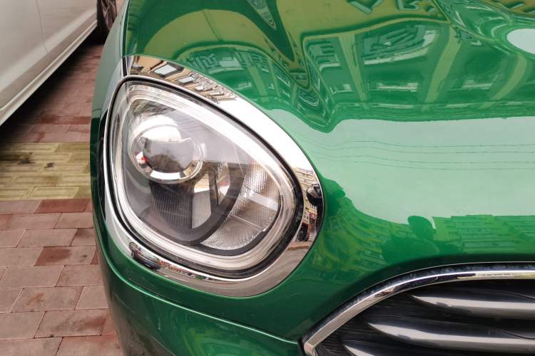 Used MINI Countryman 2020 1.5T COOPER Connoisseur Right Front Headlight