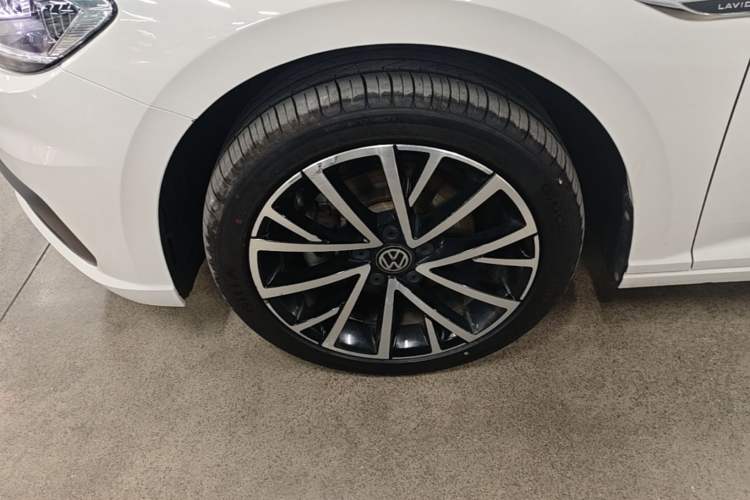 Used Volkswagen Lavida 2021 280TSI DSG Luxury Edition Exterior 4