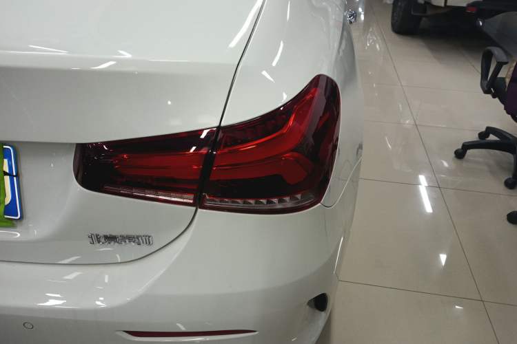 Used Mercedes-Benz A-Class 2022 Restyled A 200 L Sport Sedan Fashion Version
