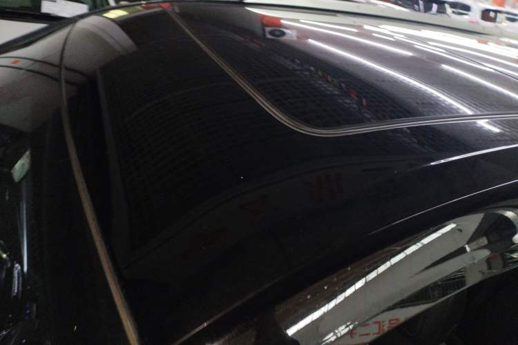 Used Cadillac XT6 2021 28T Six-Seater Luxury Version Roof