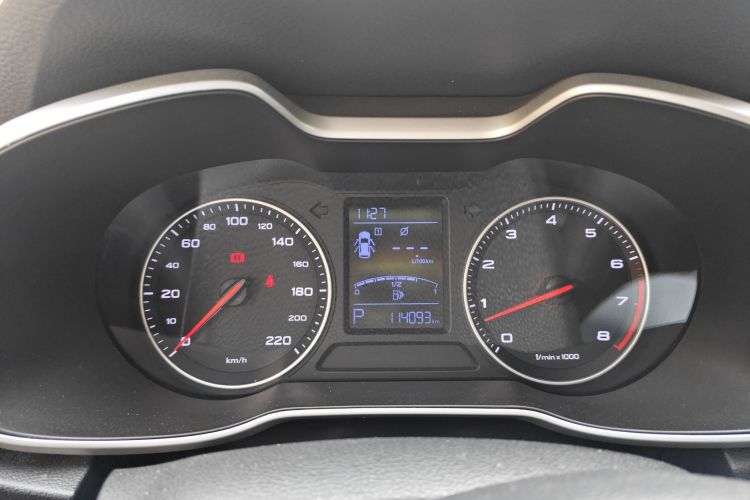 Used MG ZS 2017 1.5L Automatic Luxury Edition