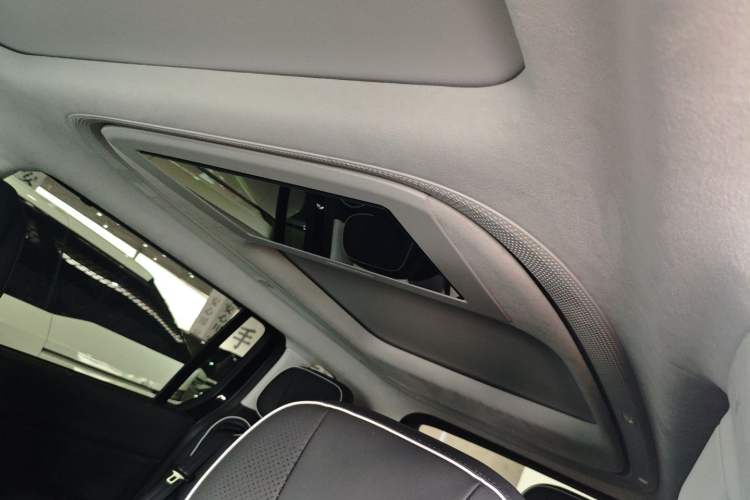 Used XPeng X9 2024 702 Ultra-Long Range Pro
