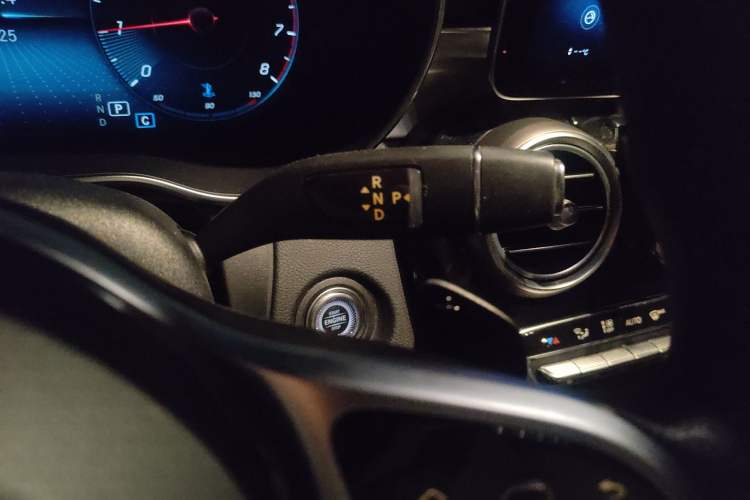 Used Mercedes-Benz GLC 2022 Second Facelift GLC 260 L 4MATIC Dynamic Edition
