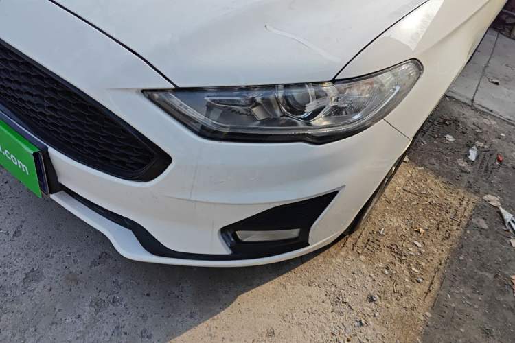 Used Ford Mondeo 2018 EcoBoost 200 Smart Control Fashion Model China V Standard