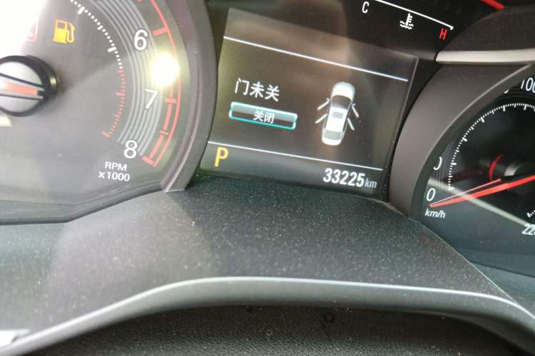 Used Chevrolet Monza 2020 Light Hybrid RS 330T Automatic Comfort Edition Odometer Close Up