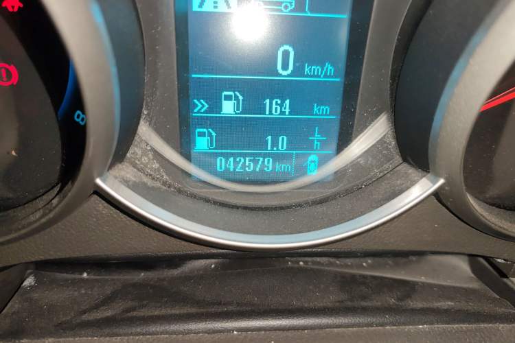 Used Chevrolet Cruze 2015 1.5L Classic SE MT
