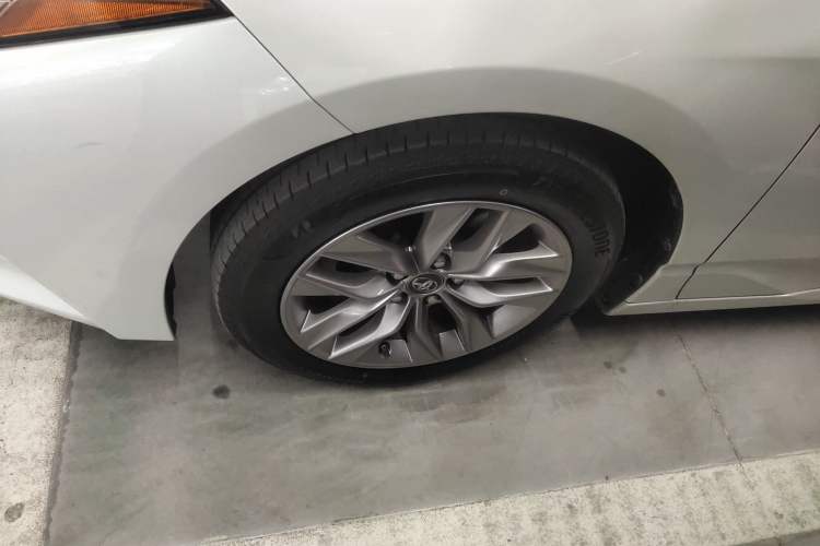 Used Toyota Avalon 2019 2.0L Ambition Edition China VI
