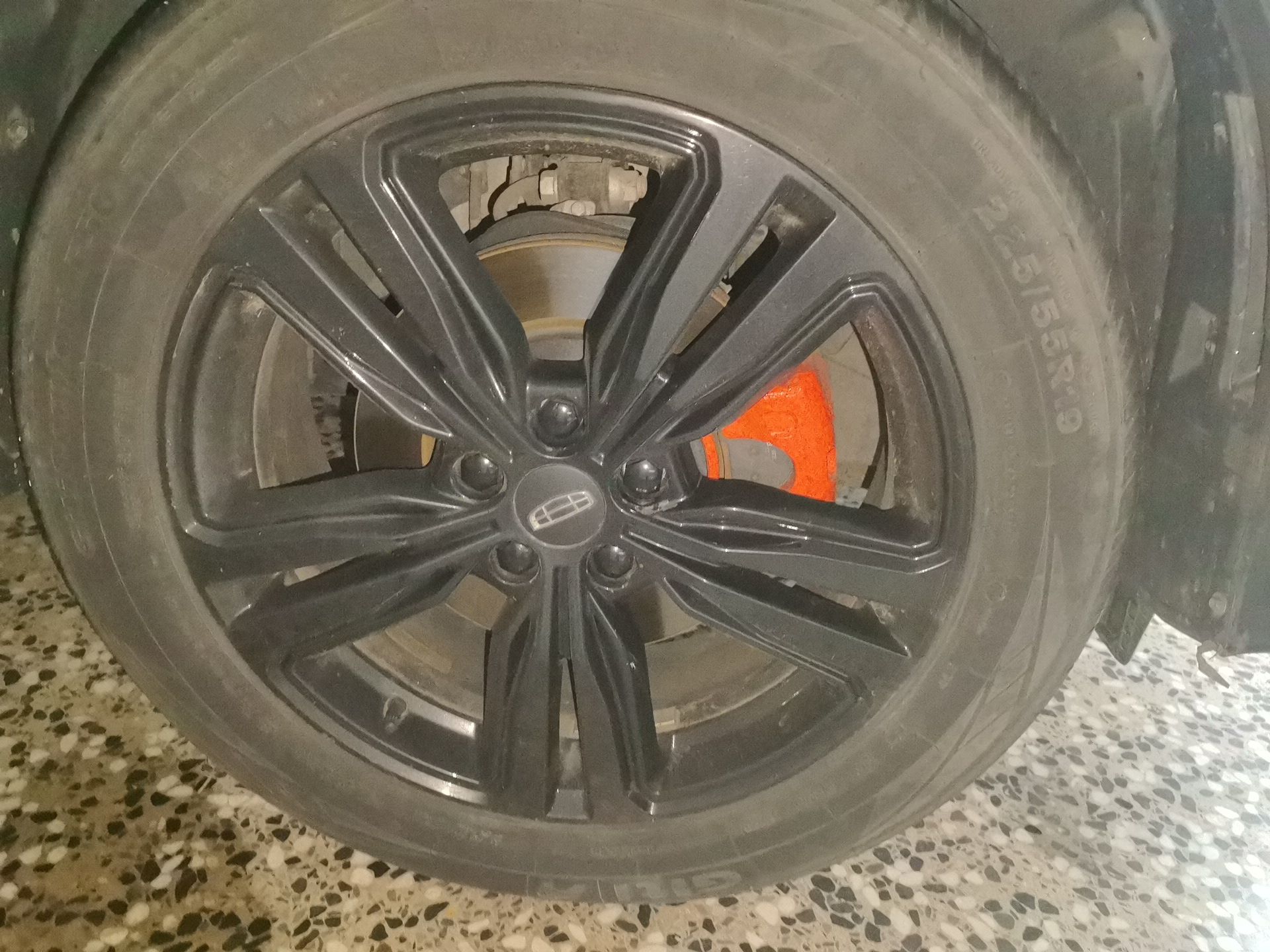 Geely Auto Emgrand X7 Sport 2022 Boyue X 1.8TD DCT ZhiShang Model — снимка 8
