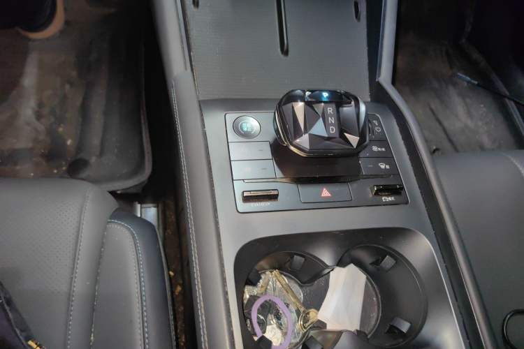 Used BYD Qin L 2024 DM-i 120KM Leading Model
