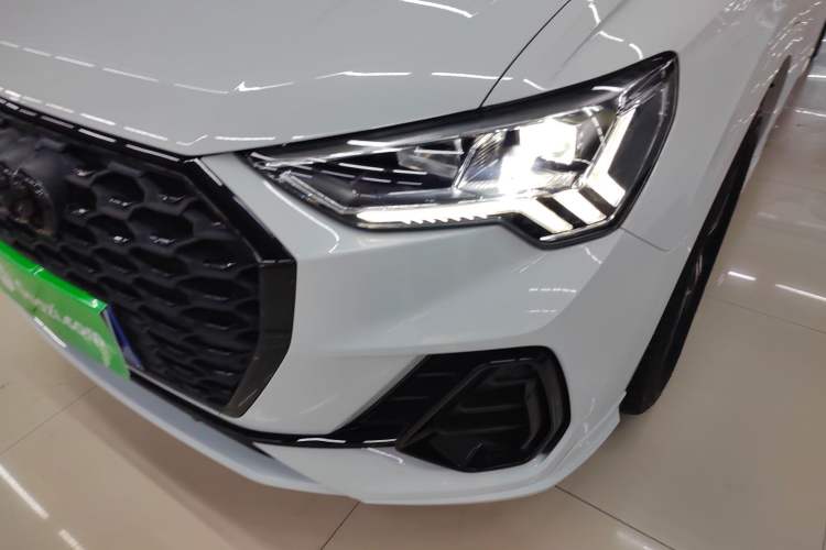 Used Audi Q3 Sportback 2022 40 TFSI Fashion Model
