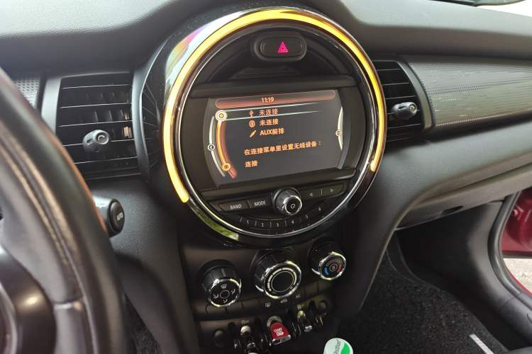 Used MINI 2014 1.5T COOPER Fun Audio And AC Panel