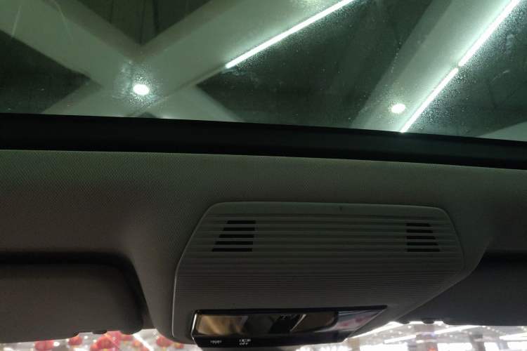 Used Volkswagen Lamando 2022 Lavida L 280TSI DSG Cool & Spicy Edition
