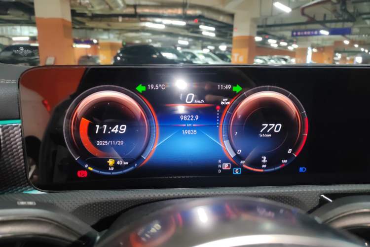 Used Mercedes-Benz A-Class 2022 Revised Version A 200 L Sport Sedan Fashionable Style
