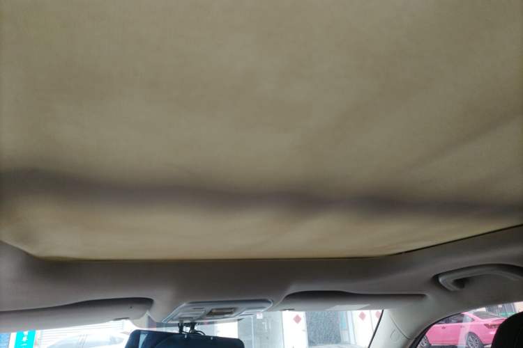 Used Geely Auto Emgrand X7 Sport 2020 1.8TD Manual Two-Wheel Drive Zhiya Model Headliner