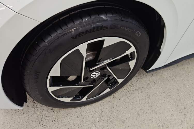 Used Volkswagen ID.3 2025 Smart Edition Outstanding Model
