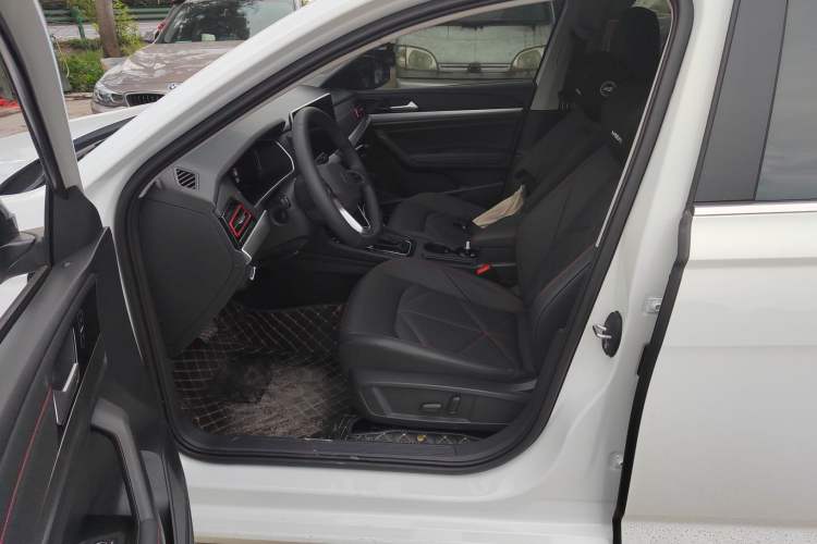 Used Volkswagen Lavida 2024 300TSI DSG Starry Sky Leading Edition
