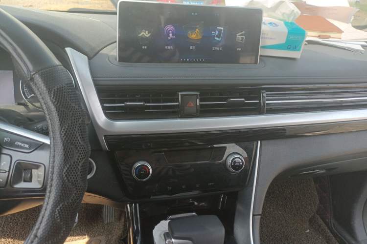 Used TRAUM SEEK 5 2018 1.5T Automatic Lingzhi Edition Audio And AC Panel